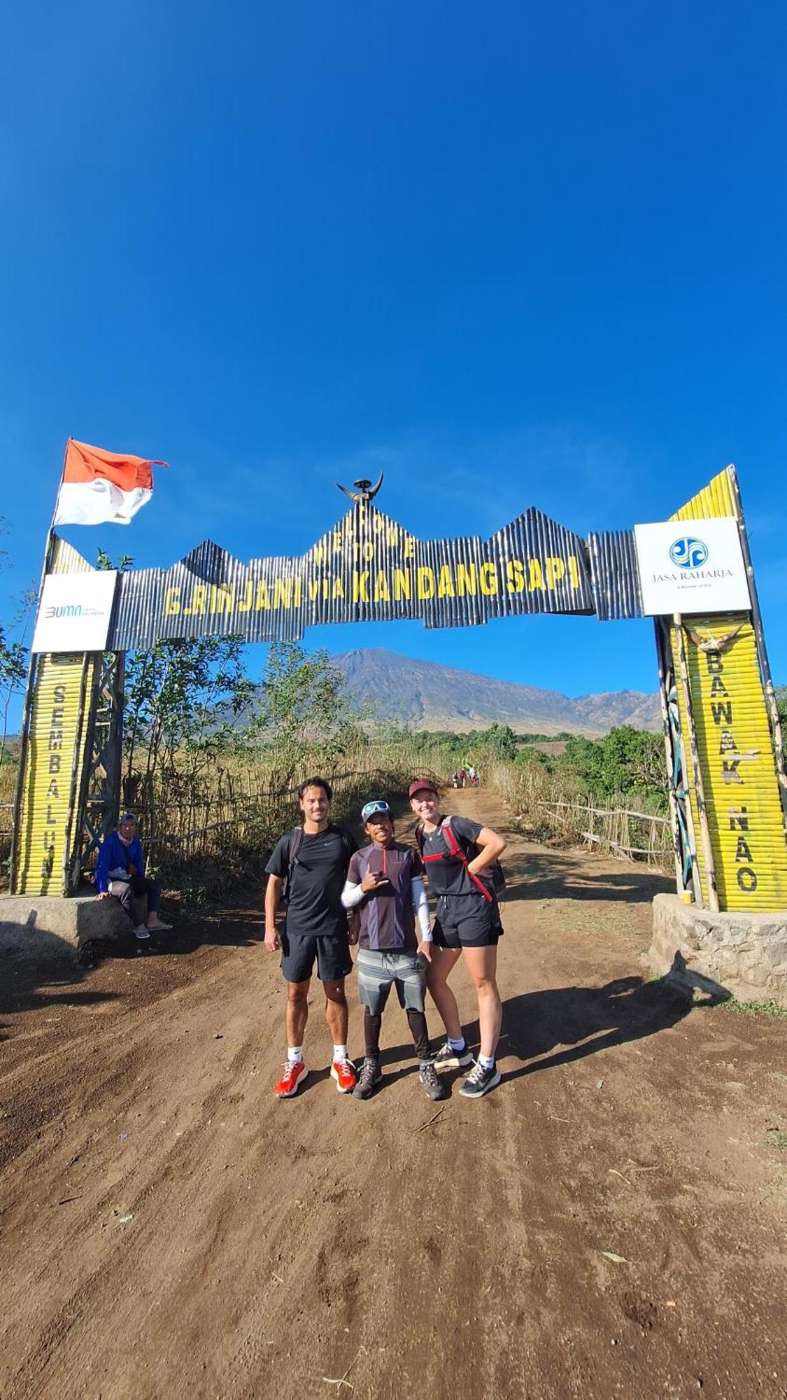 Family Rinjani Bungalow Sajang Exterior photo